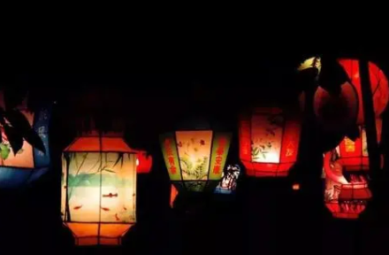 唐代诗人张祜《正月十五夜灯》原文、译文注释及赏析